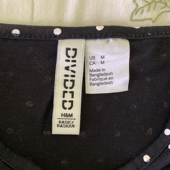 H&M black polka dot mini dress. Fit & flare. Skater skirt. Medium, sleveless - Picture 2 of 5